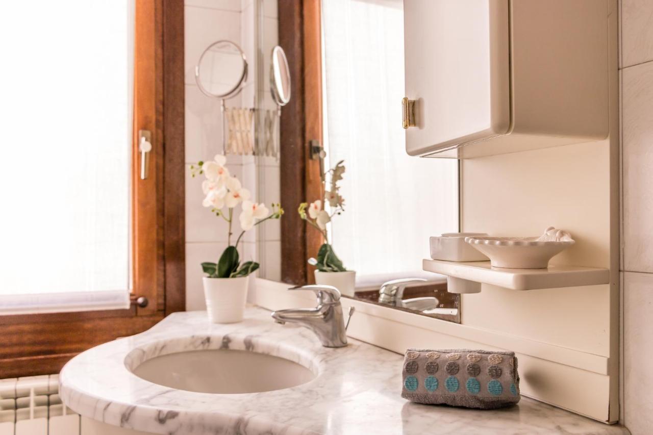 Vivaldi Apartment Venice Exterior photo